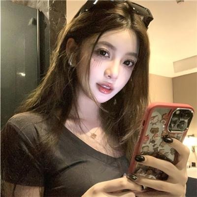 蕾哈娜内衣秀3